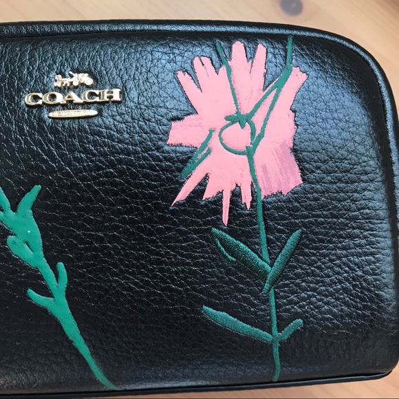 🌸 Coach X Jean Michel Basquiat Small Boxy Cosmetic Case 🍃 - Picture 4 of 14